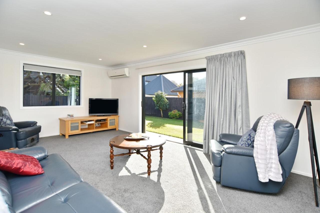 Lavandula 3 - Christchurch Holiday Homes Exterior photo